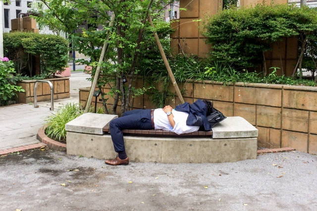 フィリピン人は仕事しない、働かないって本当？