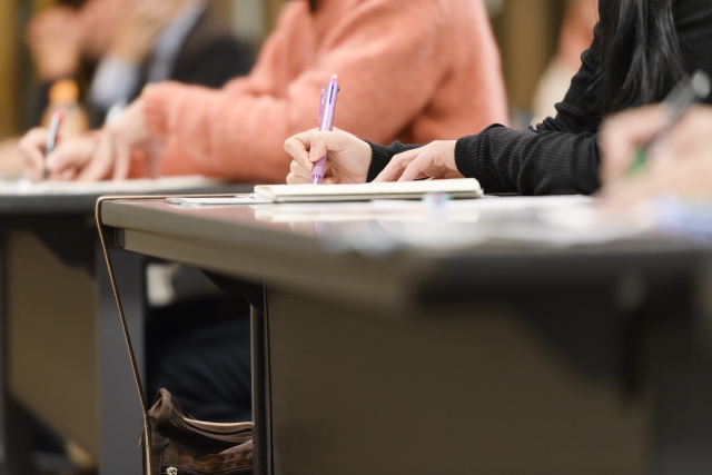 外国人研修制度の人数、賃金、労働時間、期間、職種などについて詳しく解説